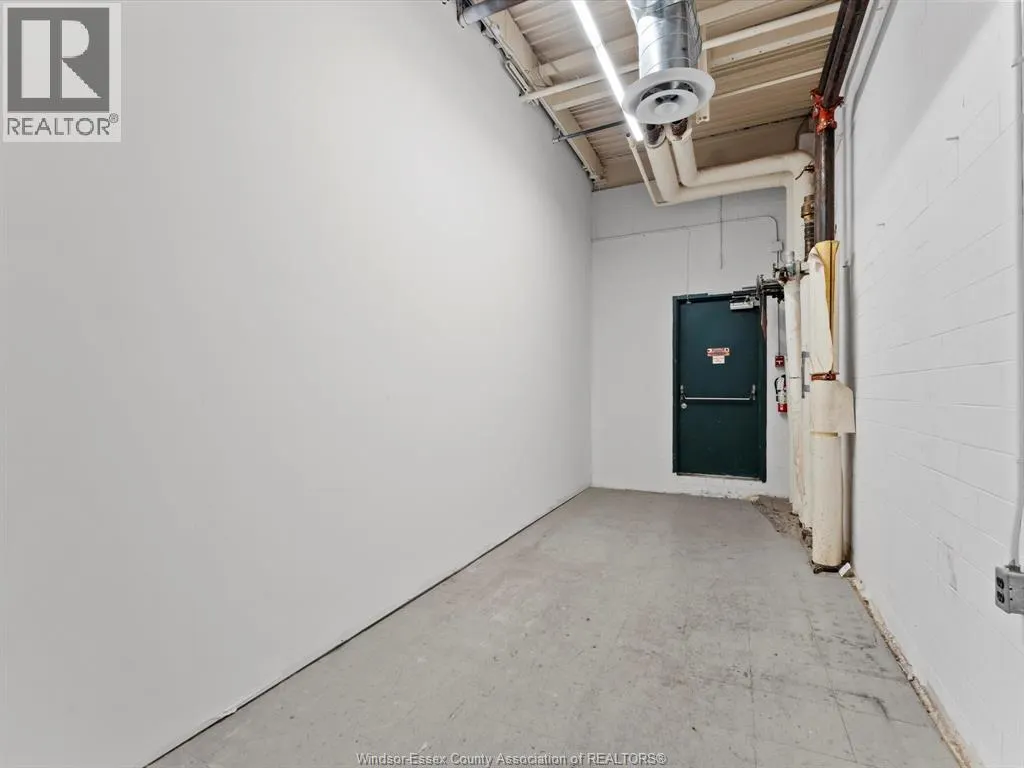 2109 OTTAWA STREET Unit# 2ND FLOOR