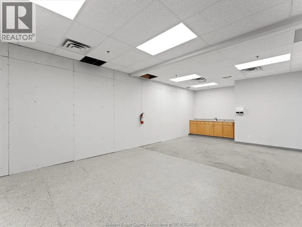 2109 OTTAWA STREET Unit# 2ND FLOOR