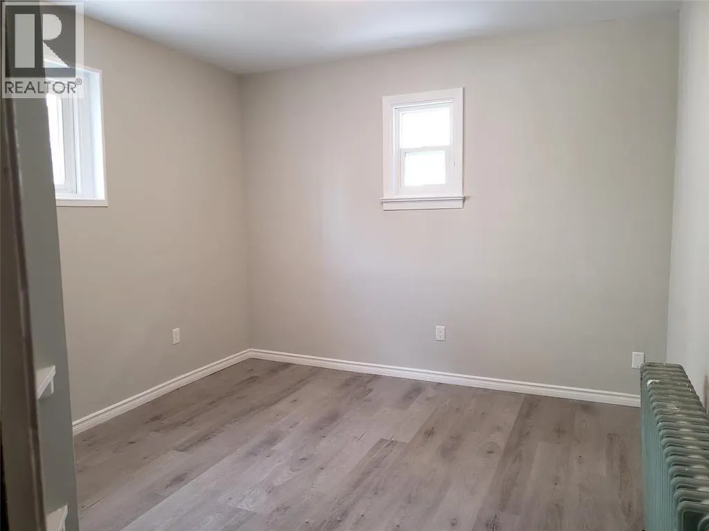 182 BROCK STREET North Unit# 1, #1