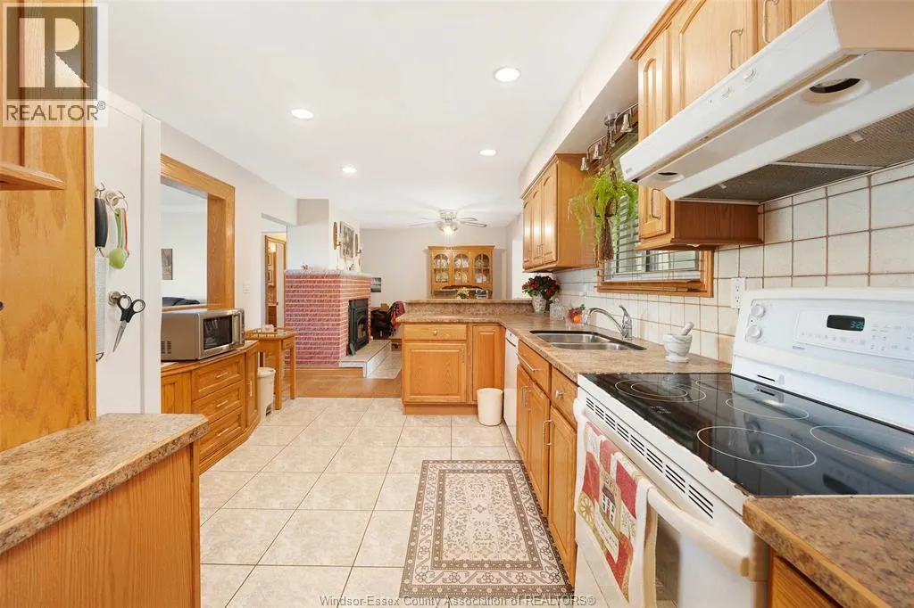 4831 11TH CONCESSION