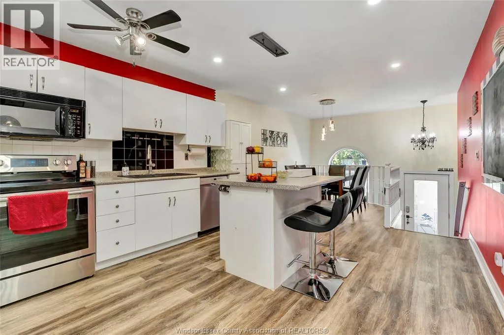 12685 HORWOOD CRESCENT