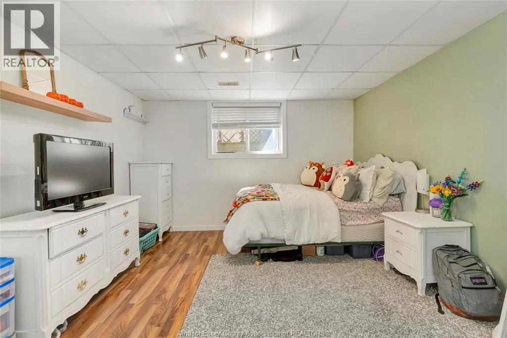 12685 HORWOOD CRESCENT