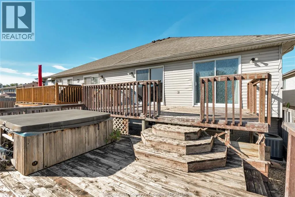 12685 HORWOOD CRESCENT