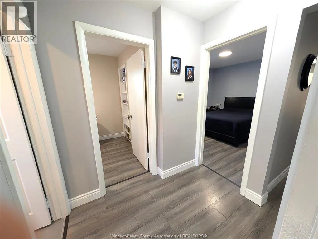 1542 ELSMERE