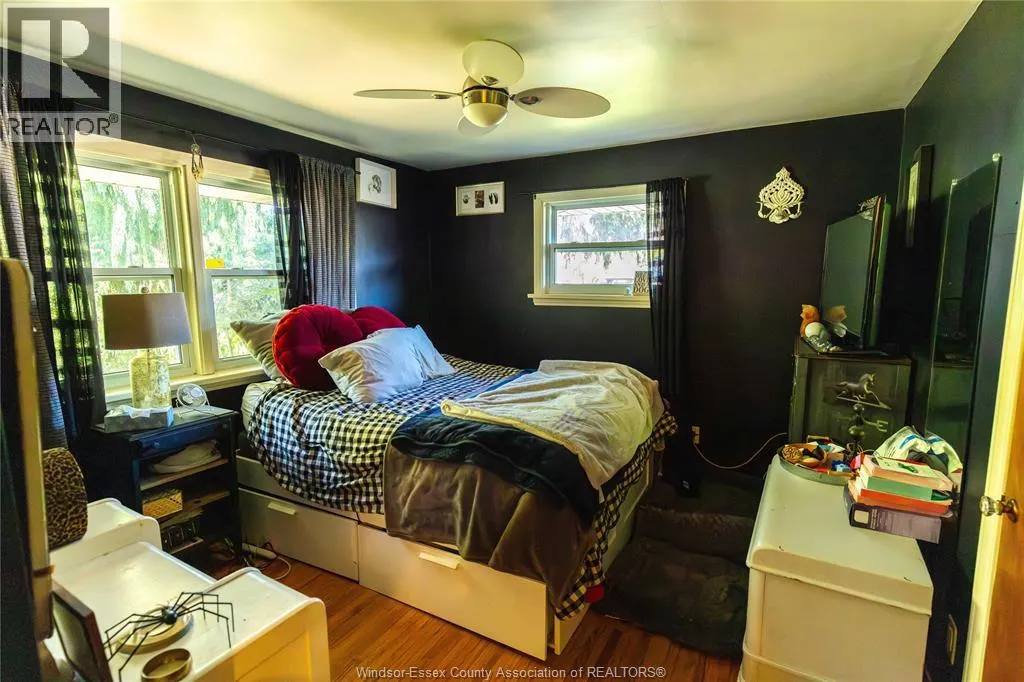 5081 ROYAL COURT