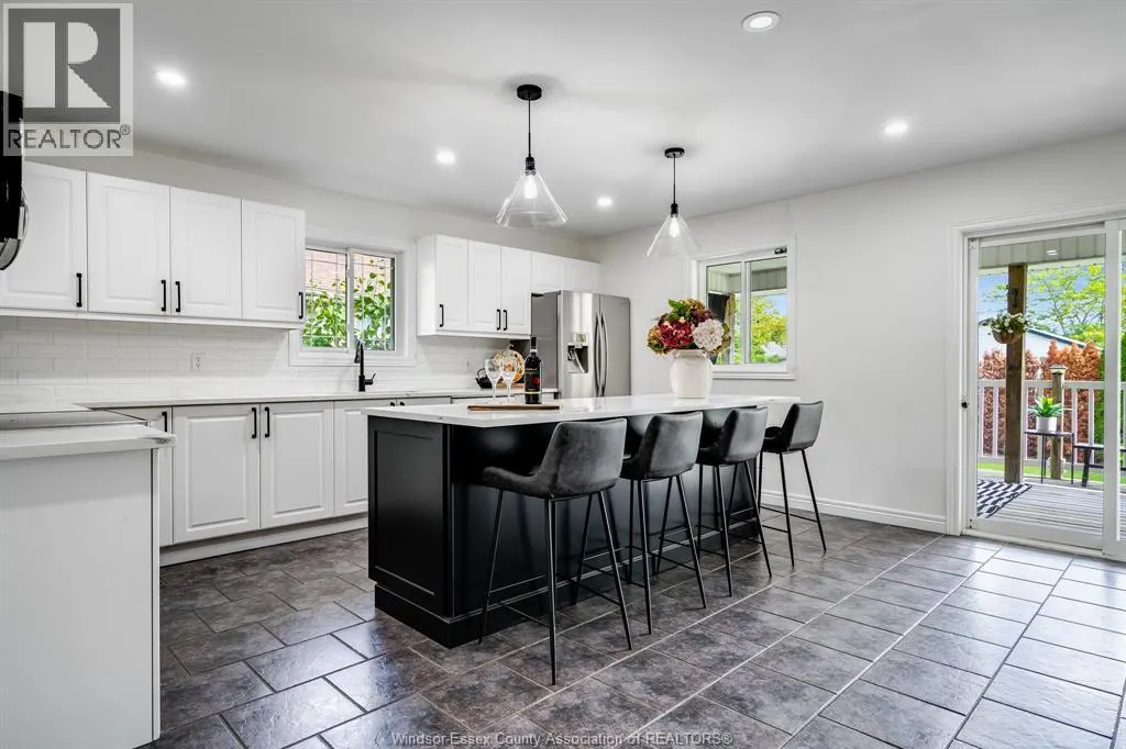 1026 Treverton