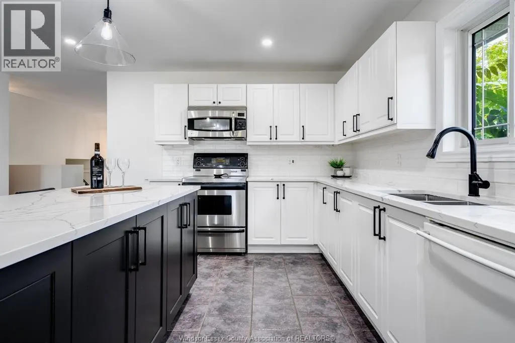 1026 Treverton