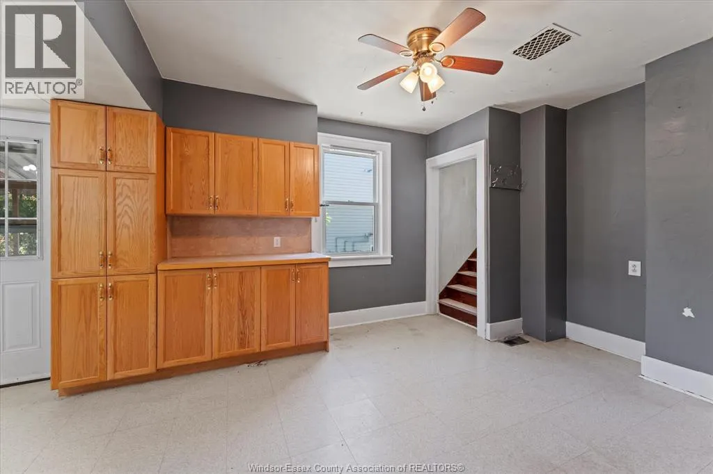 543 St. Charles STREET