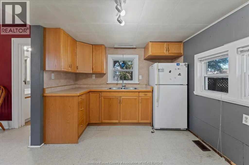 543 St. Charles STREET