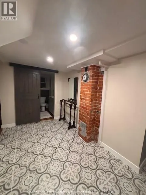 323 GLADSTONE AVENUE Unit# 1