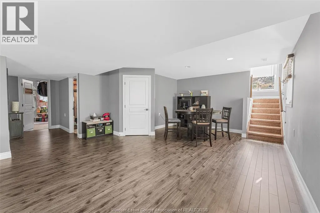 535 DUNN AVENUE
