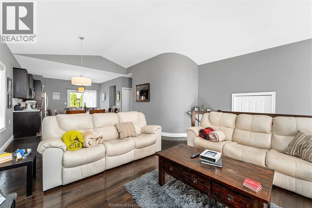 535 DUNN AVENUE
