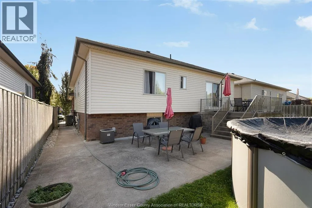 535 DUNN AVENUE