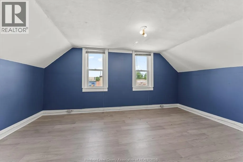 544 Notre Dame
