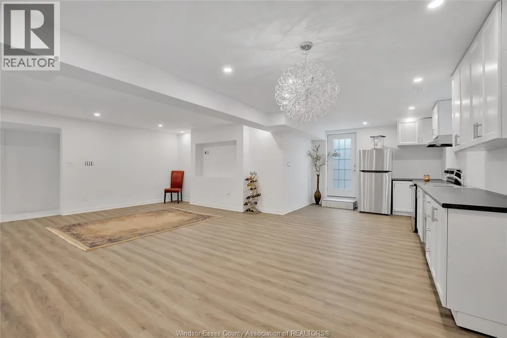 1835 DOMINION BOULEVARD