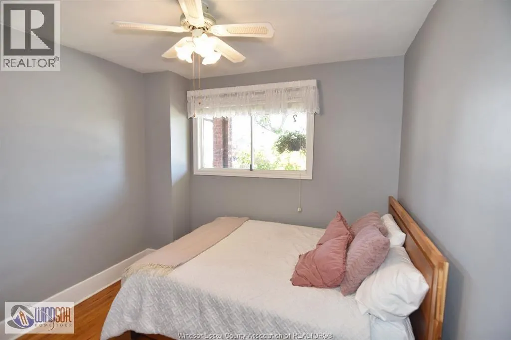 1359 ELLROSE