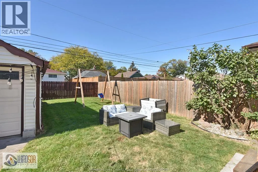 1359 ELLROSE
