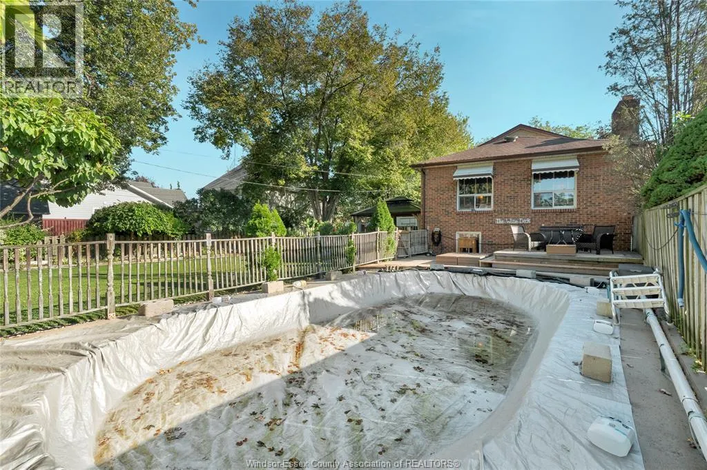 82 RANKIN AVENUE