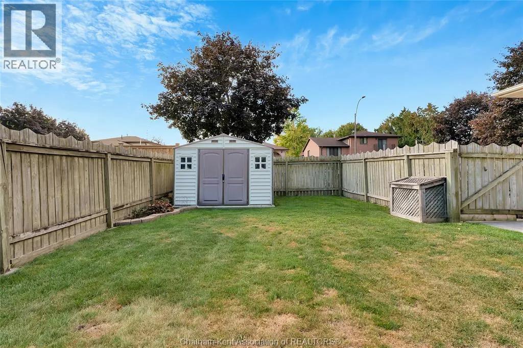 9 BRIDLE PATH ROAD East