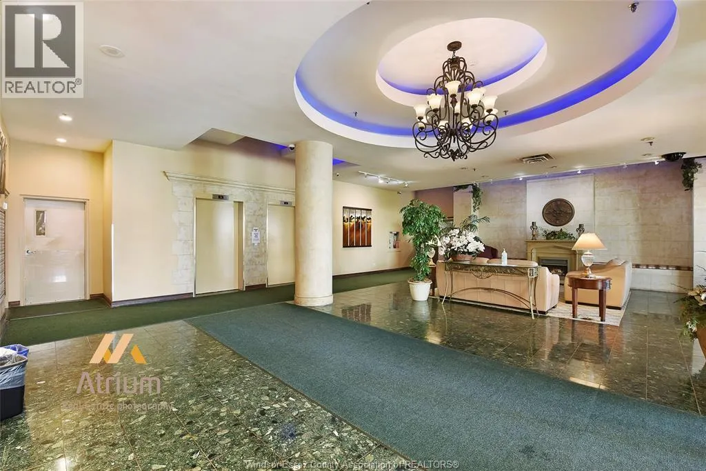 515 RIVERSIDE DRIVE West Unit# 1701