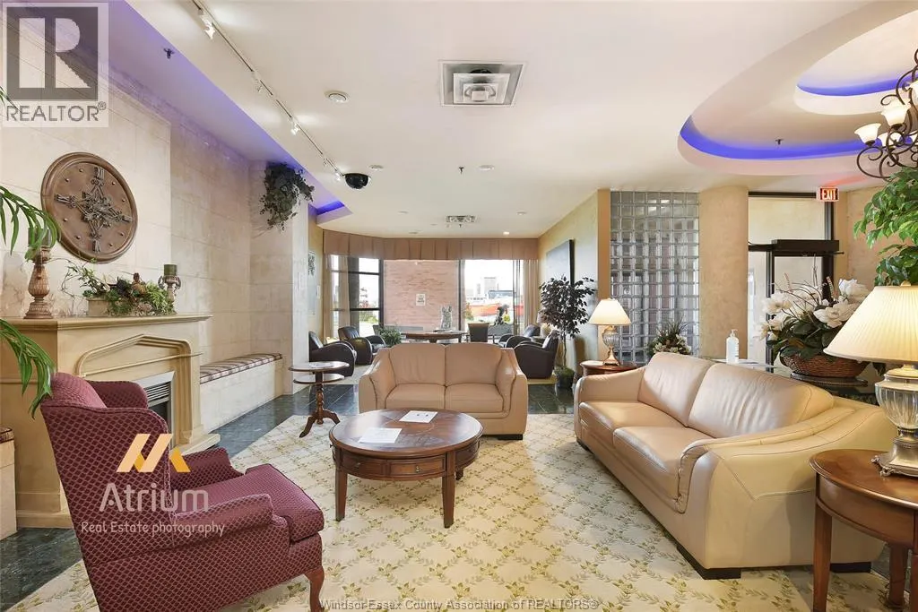515 RIVERSIDE DRIVE West Unit# 1701