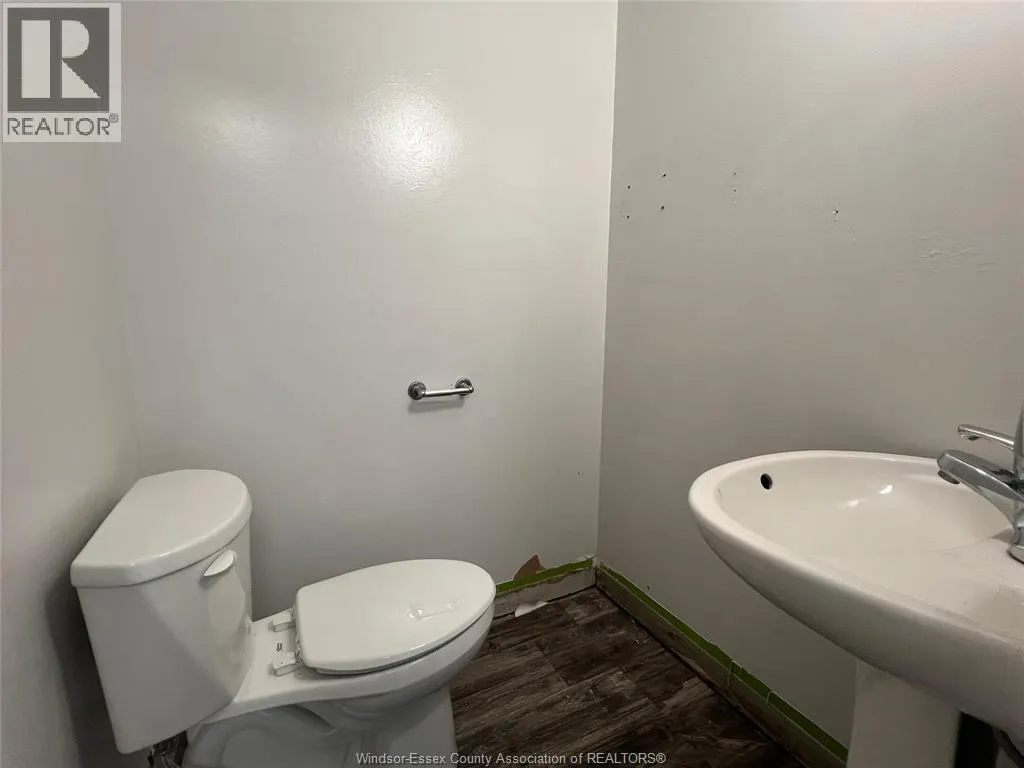 1067 DROUILLARD Unit# STOREFRONT