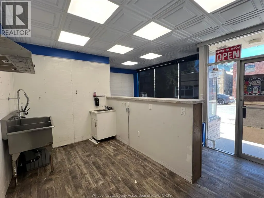 1067 DROUILLARD Unit# STOREFRONT
