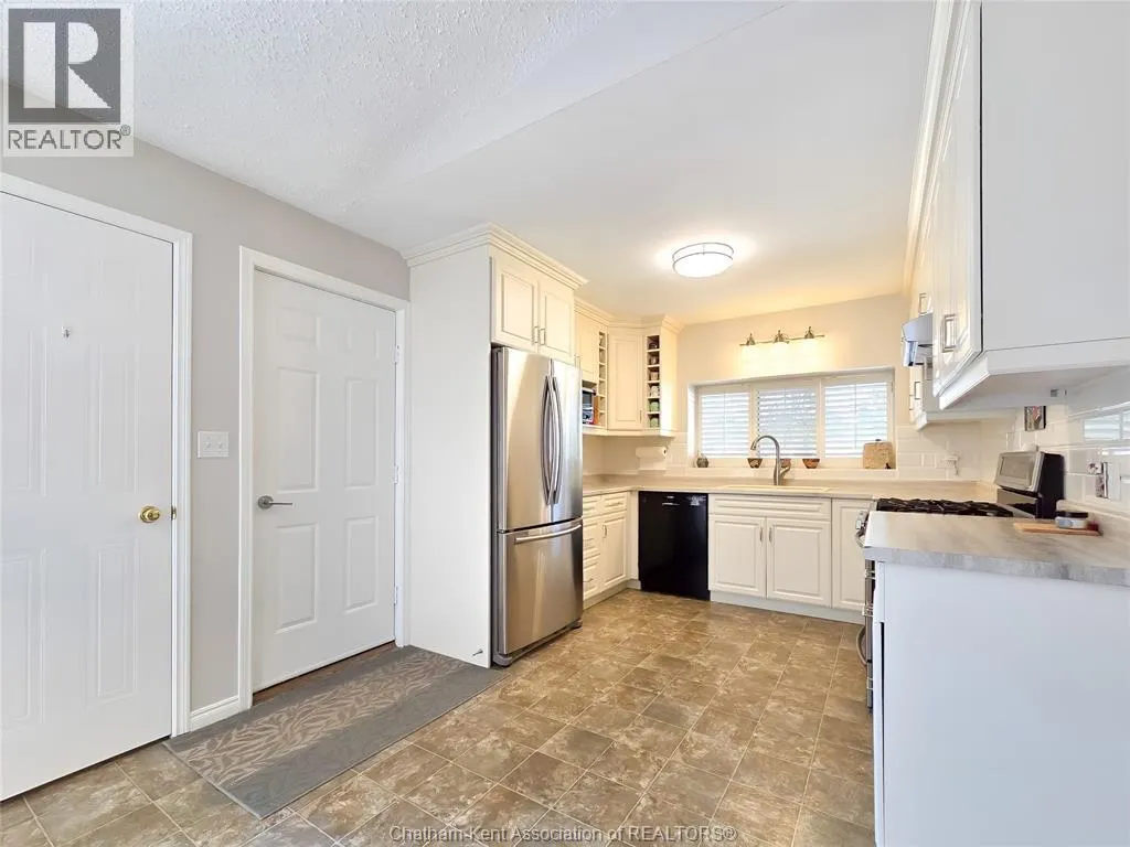 53 HARVEST CRESCENT