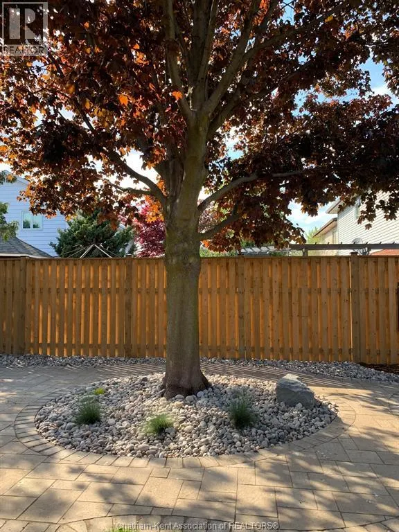 53 HARVEST CRESCENT