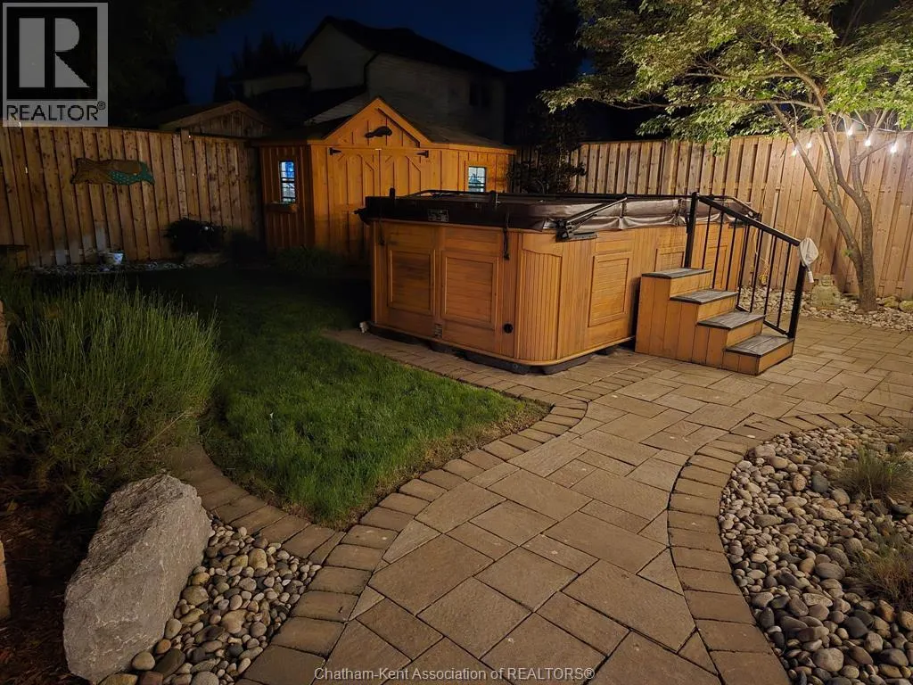 53 HARVEST CRESCENT