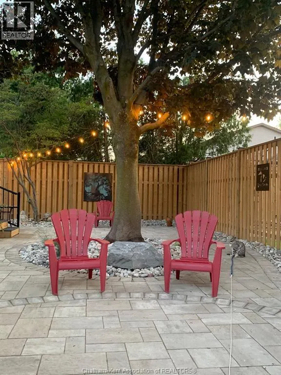 53 HARVEST CRESCENT