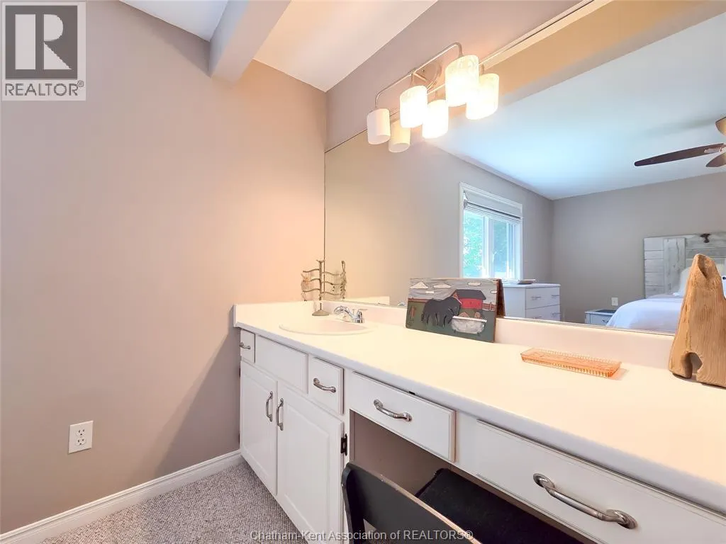 53 HARVEST CRESCENT