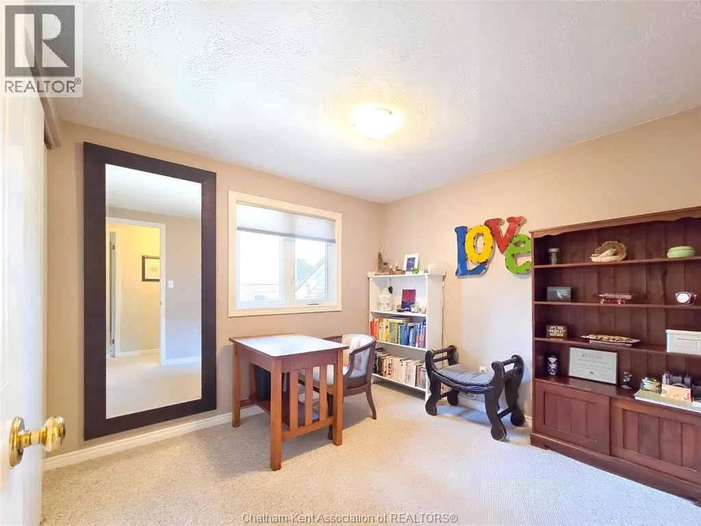 53 HARVEST CRESCENT