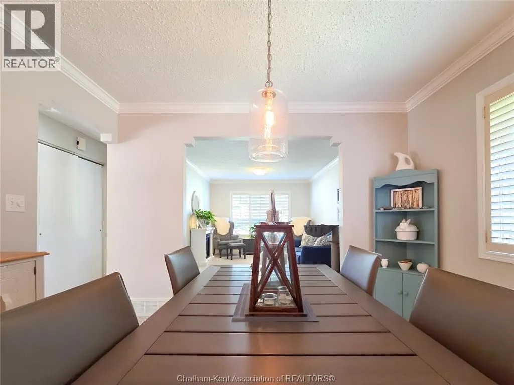 53 HARVEST CRESCENT