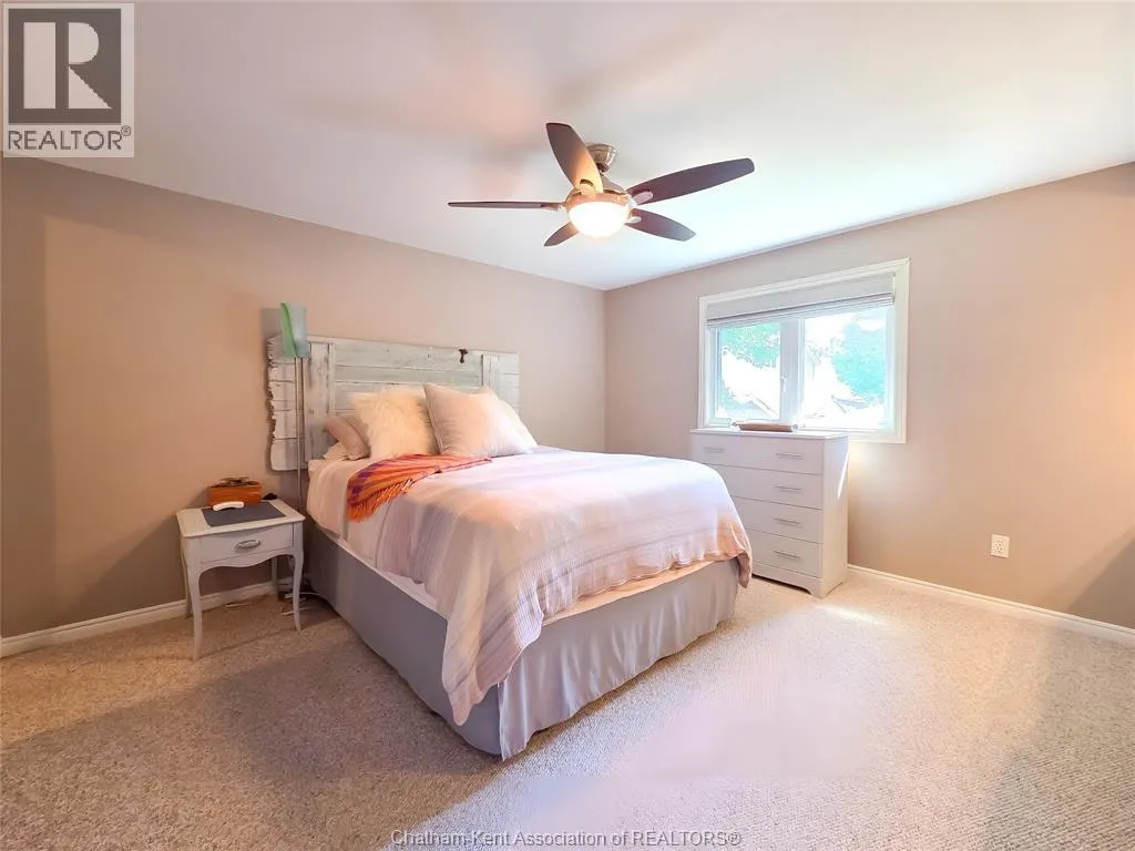 53 HARVEST CRESCENT