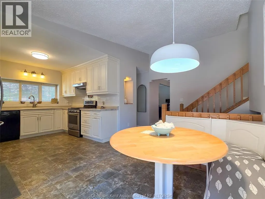 53 HARVEST CRESCENT