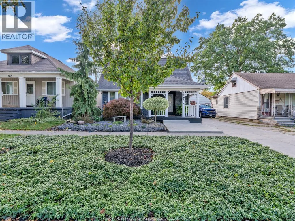 1257 Labadie ROAD