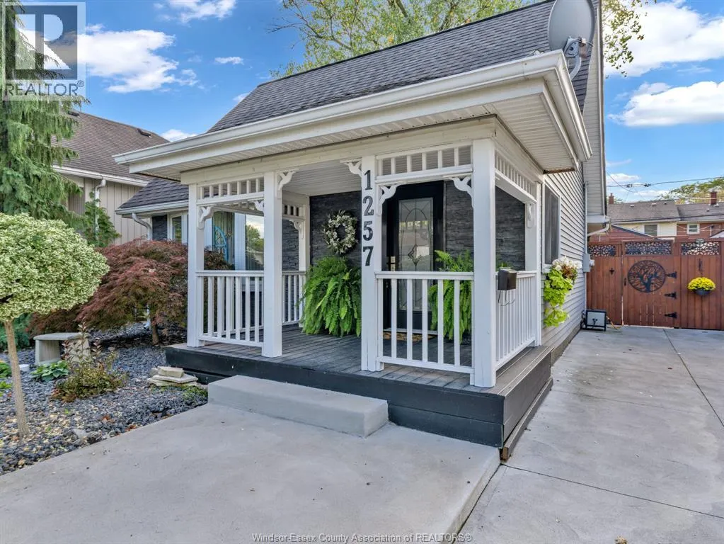 1257 Labadie ROAD