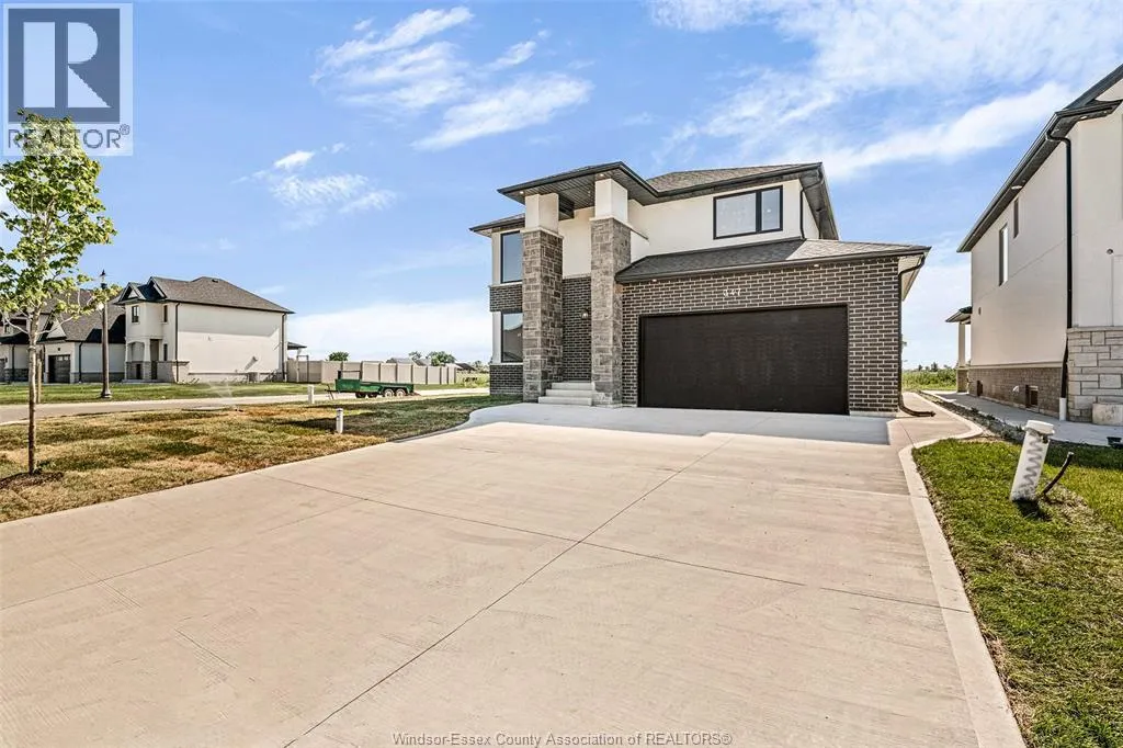 347 CHRISTINE AVENUE