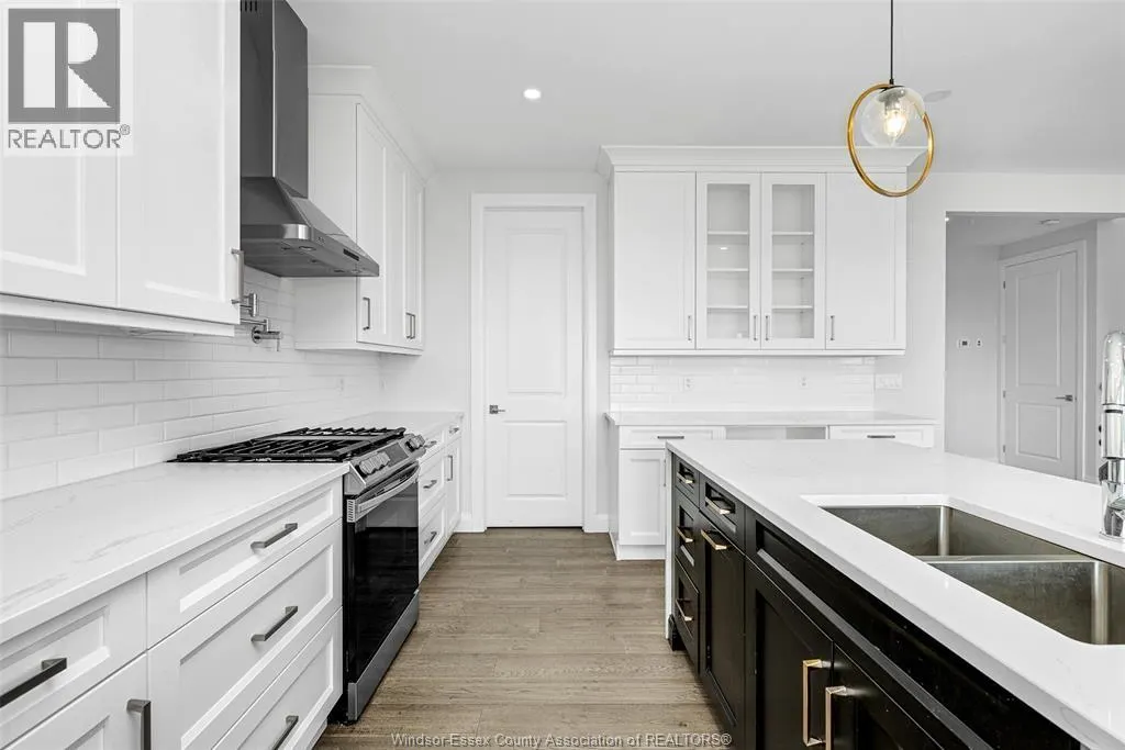 347 CHRISTINE AVENUE