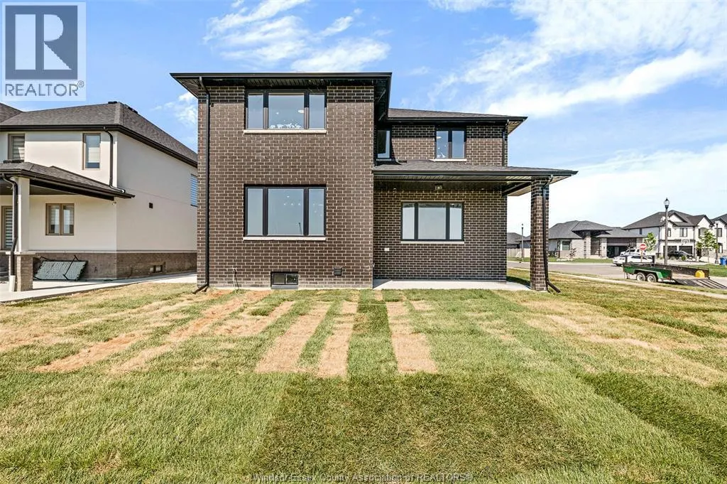 347 CHRISTINE AVENUE
