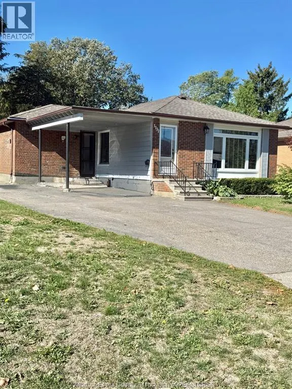 1177 EASTLAWN AVENUE