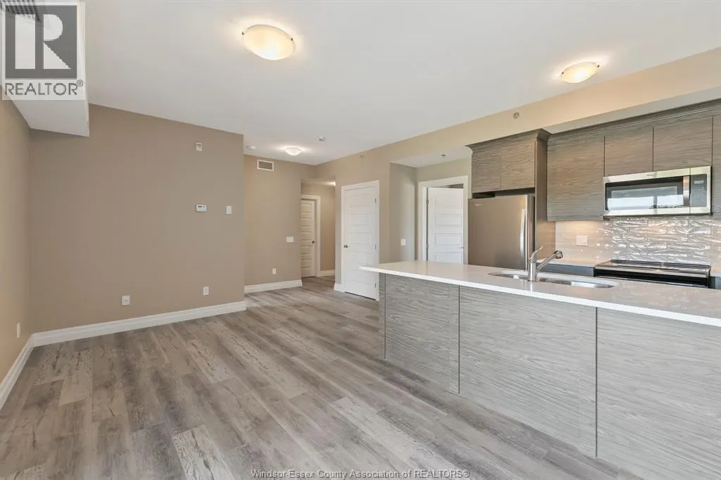 955 OUELLETTE AVENUE Unit# 207
