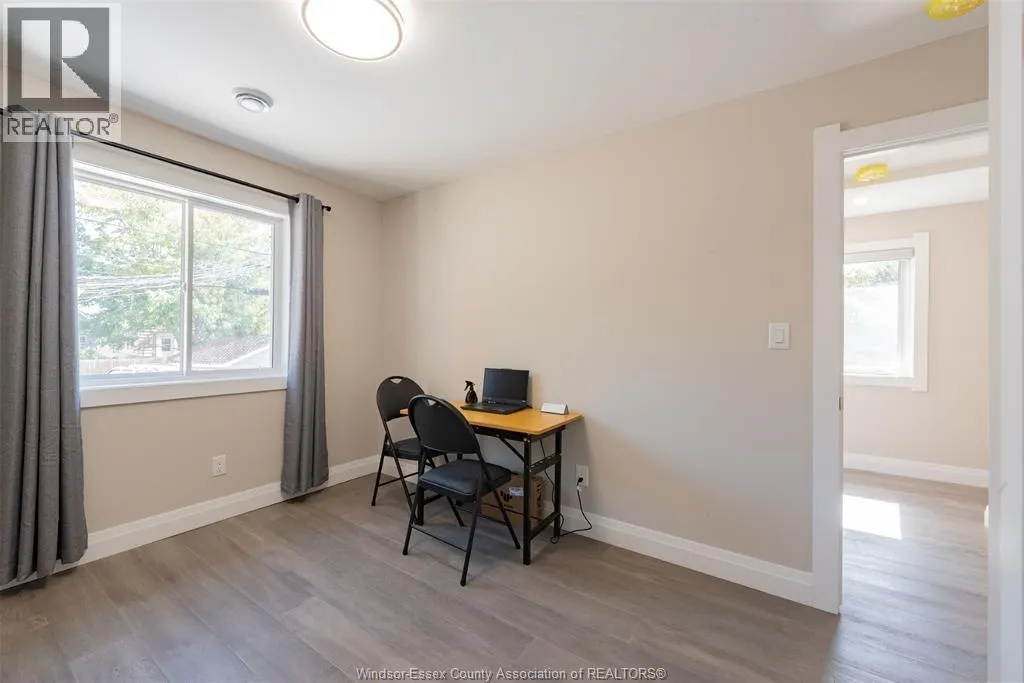 912 HALL AVENUE Unit# upper