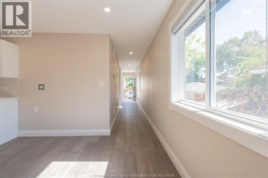 912 HALL AVENUE Unit# upper
