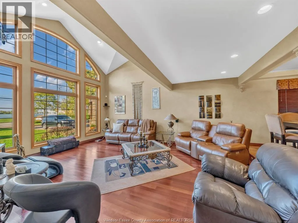 7465 RIVERSIDE