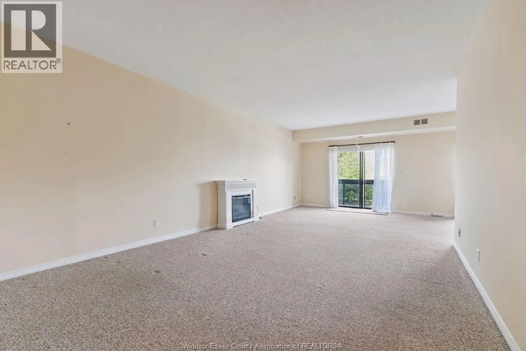 3663 RIVERSIDE DRIVE East Unit# 306
