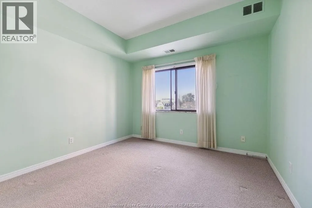 3663 RIVERSIDE DRIVE East Unit# 306