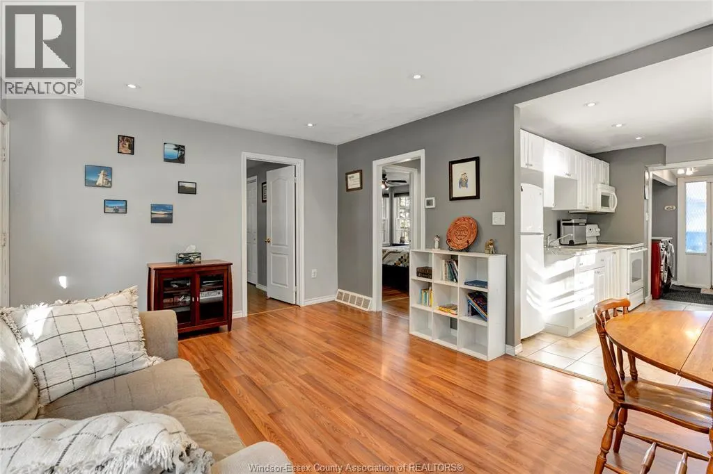 1064 Prince ROAD