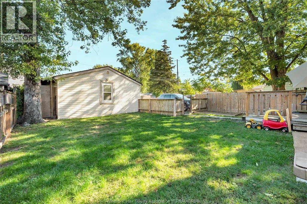 1064 Prince ROAD